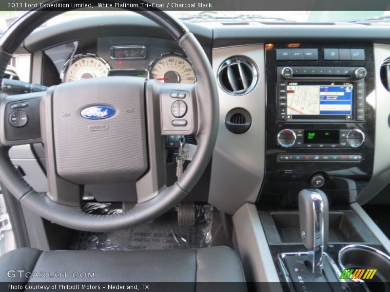 Dashboard of 2013 Expedition Limited