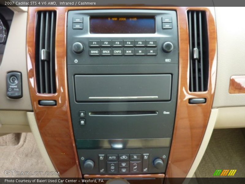 Controls of 2007 STS 4 V6 AWD