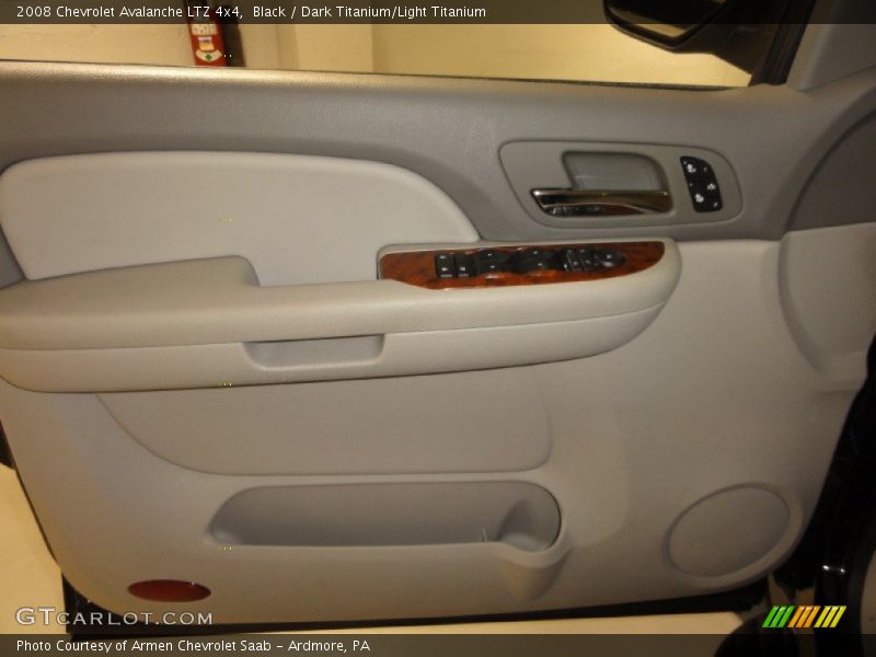 Black / Dark Titanium/Light Titanium 2008 Chevrolet Avalanche LTZ 4x4