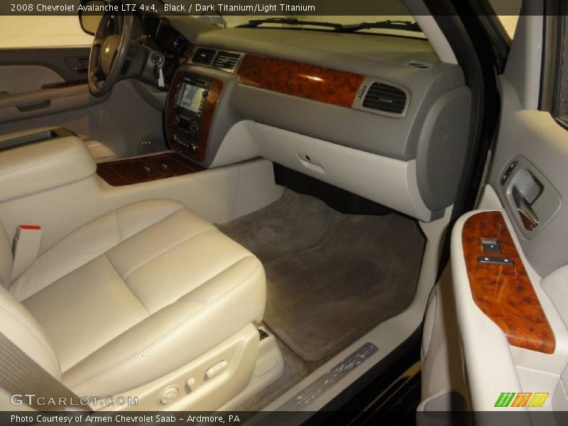 Black / Dark Titanium/Light Titanium 2008 Chevrolet Avalanche LTZ 4x4