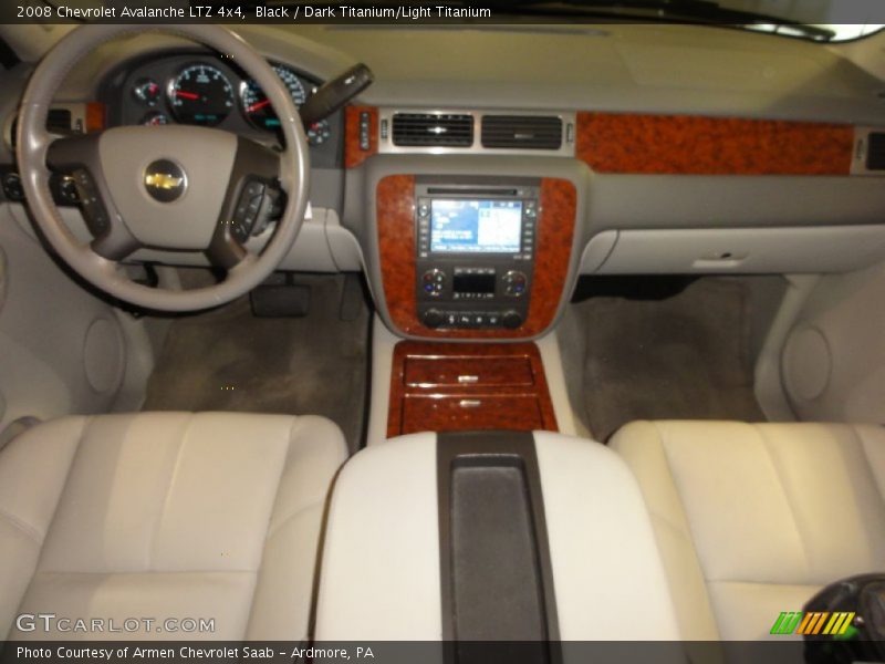 Black / Dark Titanium/Light Titanium 2008 Chevrolet Avalanche LTZ 4x4