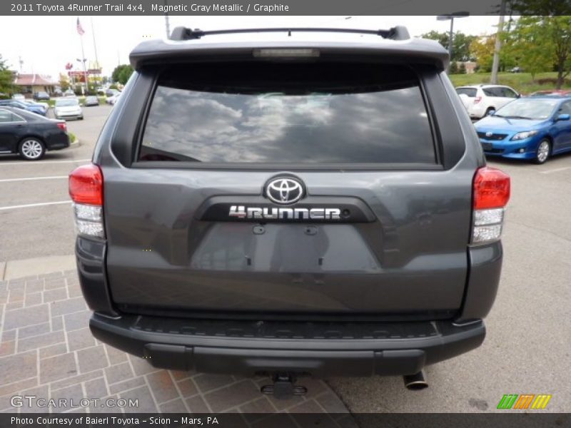 Magnetic Gray Metallic / Graphite 2011 Toyota 4Runner Trail 4x4