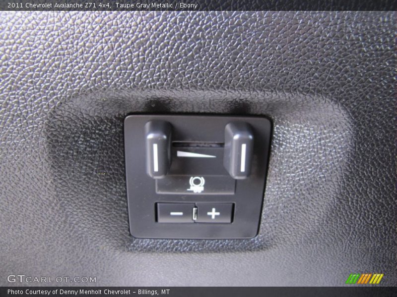 Taupe Gray Metallic / Ebony 2011 Chevrolet Avalanche Z71 4x4