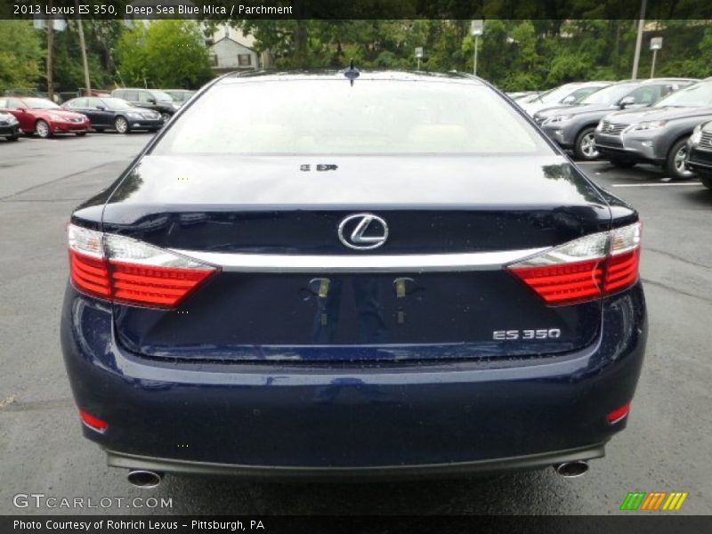 Deep Sea Blue Mica / Parchment 2013 Lexus ES 350