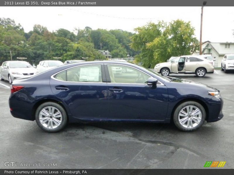 Deep Sea Blue Mica / Parchment 2013 Lexus ES 350