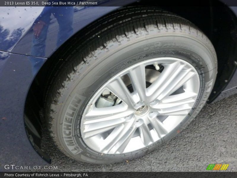 Deep Sea Blue Mica / Parchment 2013 Lexus ES 350