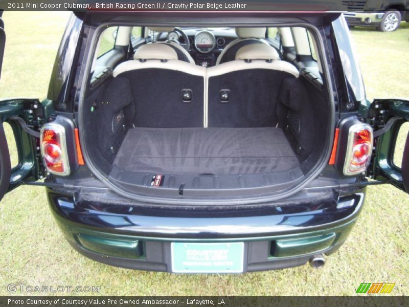 British Racing Green II / Gravity Polar Beige Leather 2011 Mini Cooper Clubman
