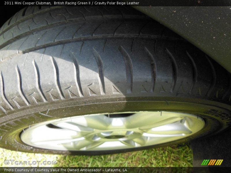 British Racing Green II / Gravity Polar Beige Leather 2011 Mini Cooper Clubman
