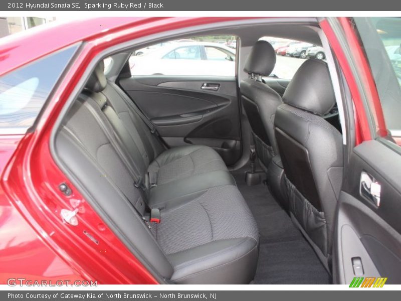 Sparkling Ruby Red / Black 2012 Hyundai Sonata SE