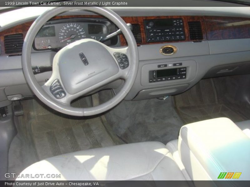 Silver Frost Metallic / Light Graphite 1999 Lincoln Town Car Cartier