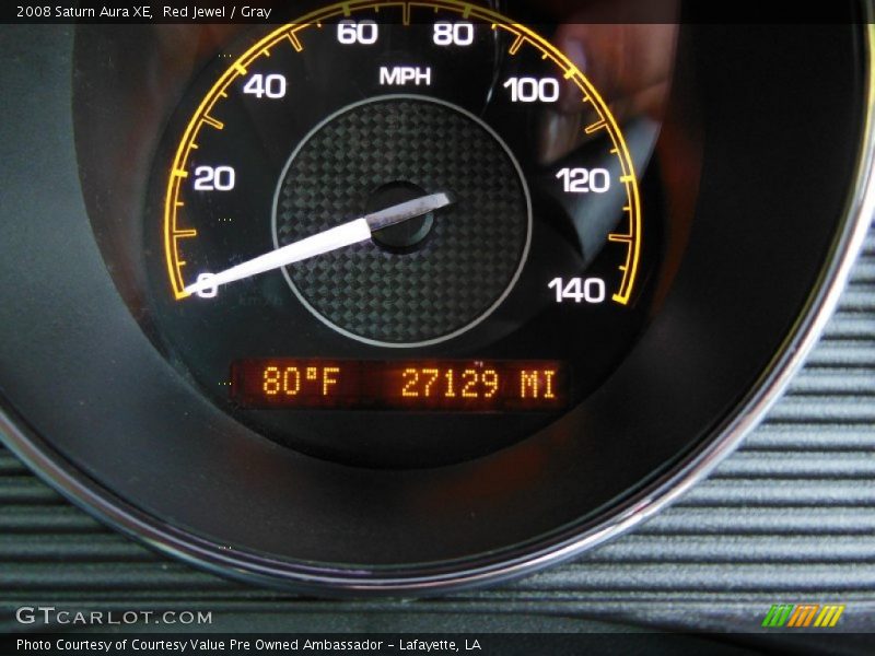 Red Jewel / Gray 2008 Saturn Aura XE