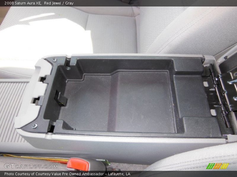 Red Jewel / Gray 2008 Saturn Aura XE