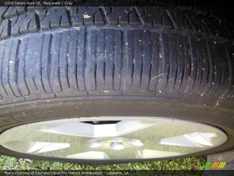 Red Jewel / Gray 2008 Saturn Aura XE