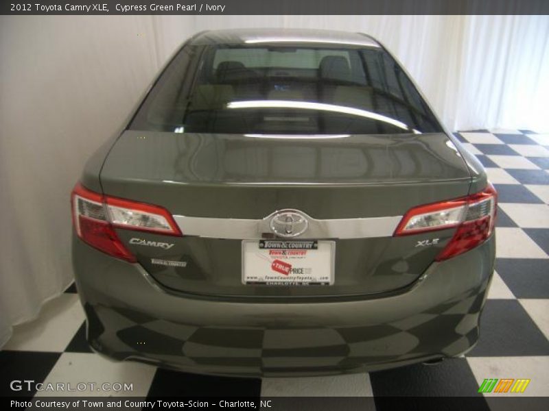 Cypress Green Pearl / Ivory 2012 Toyota Camry XLE