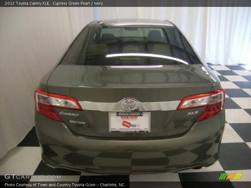 Cypress Green Pearl / Ivory 2012 Toyota Camry XLE