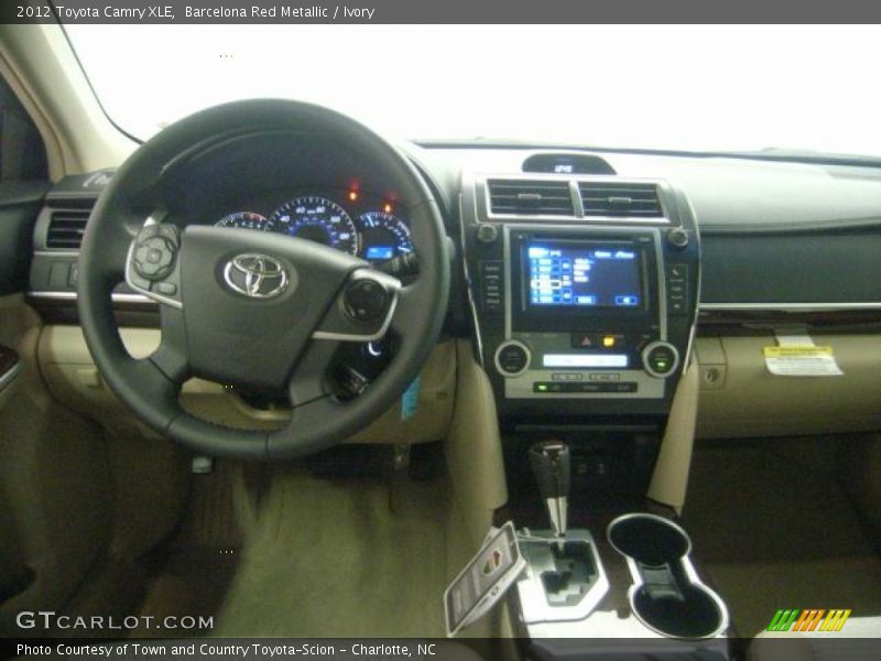Barcelona Red Metallic / Ivory 2012 Toyota Camry XLE