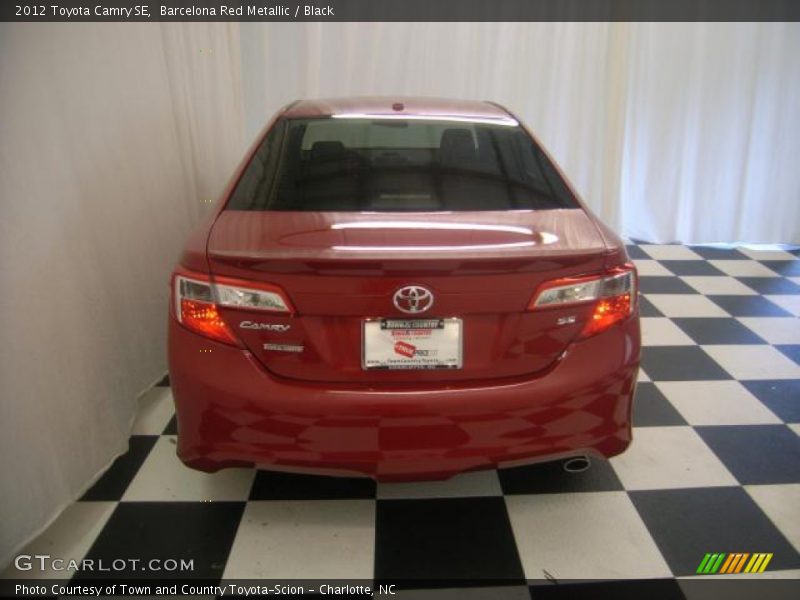 Barcelona Red Metallic / Black 2012 Toyota Camry SE
