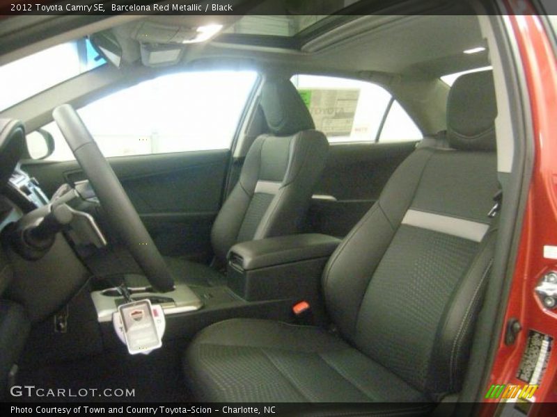 Barcelona Red Metallic / Black 2012 Toyota Camry SE