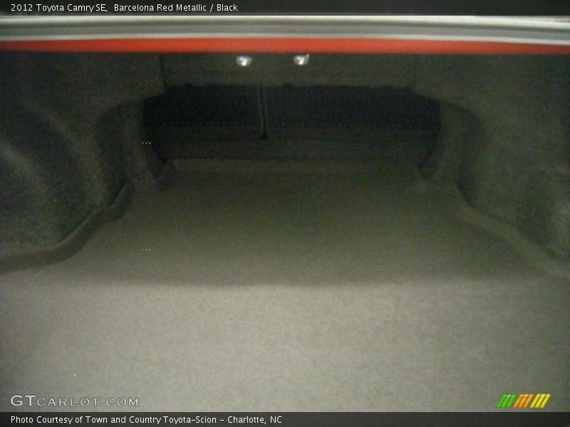 Barcelona Red Metallic / Black 2012 Toyota Camry SE