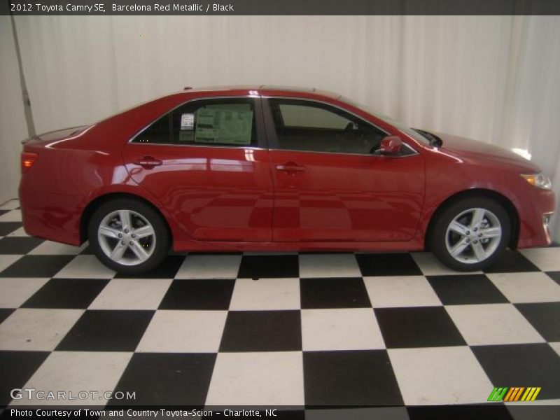 Barcelona Red Metallic / Black 2012 Toyota Camry SE