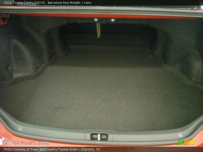 Barcelona Red Metallic / Ivory 2012 Toyota Camry XLE V6