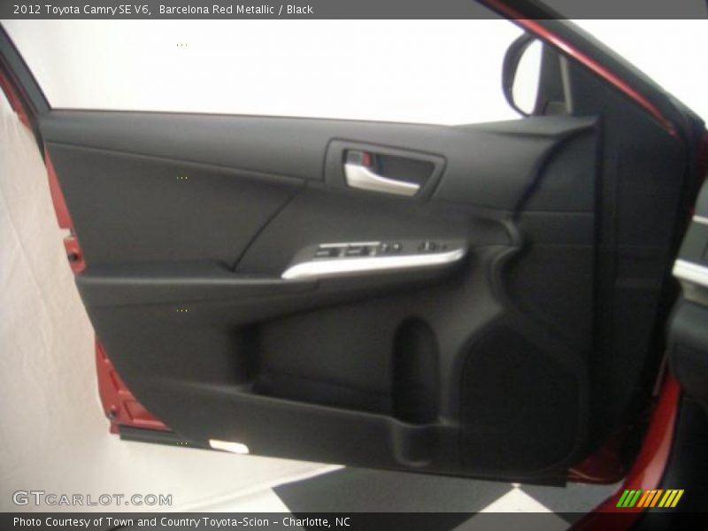 Barcelona Red Metallic / Black 2012 Toyota Camry SE V6
