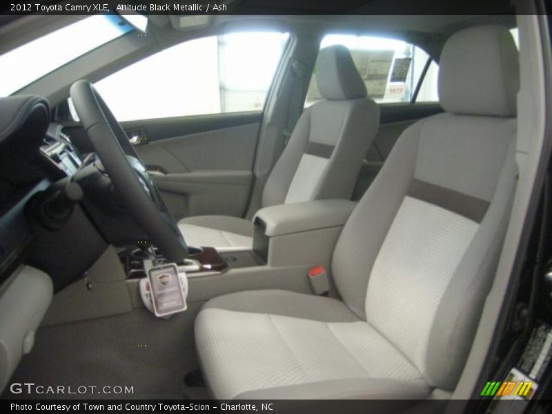 Attitude Black Metallic / Ash 2012 Toyota Camry XLE