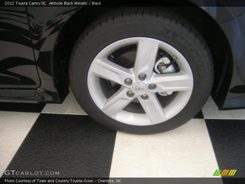 Attitude Black Metallic / Black 2012 Toyota Camry SE