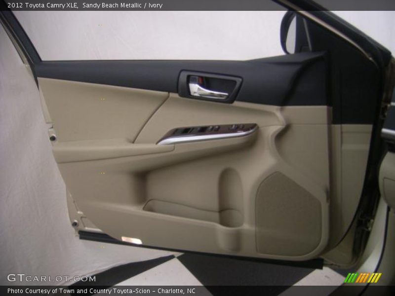 Sandy Beach Metallic / Ivory 2012 Toyota Camry XLE