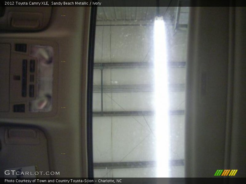 Sandy Beach Metallic / Ivory 2012 Toyota Camry XLE