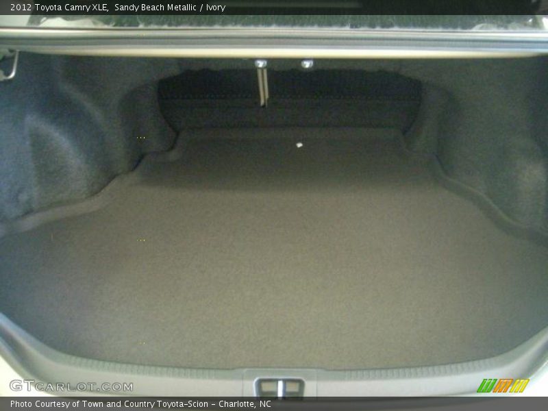 Sandy Beach Metallic / Ivory 2012 Toyota Camry XLE