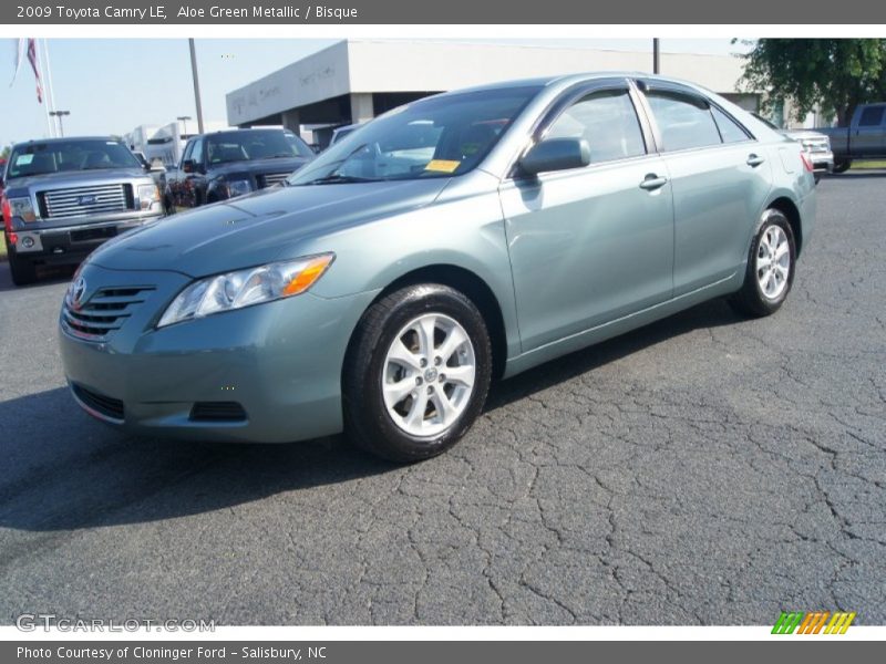 Aloe Green Metallic / Bisque 2009 Toyota Camry LE
