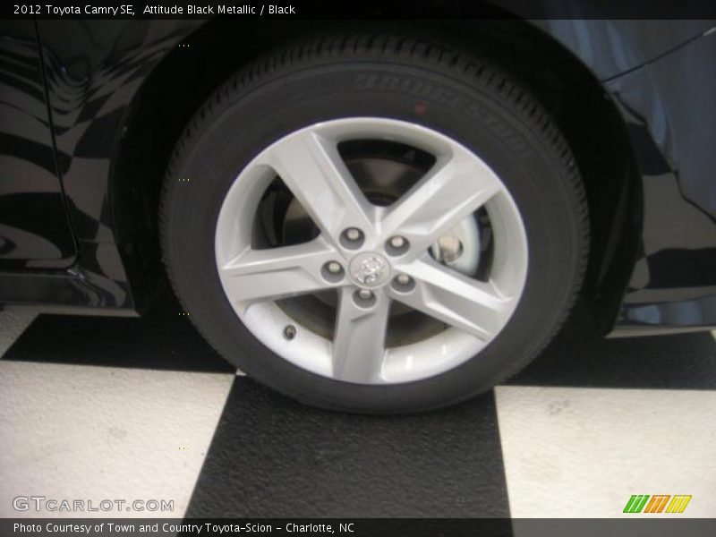 Attitude Black Metallic / Black 2012 Toyota Camry SE