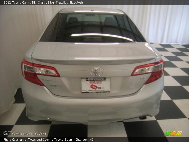 Classic Silver Metallic / Black/Ash 2012 Toyota Camry SE