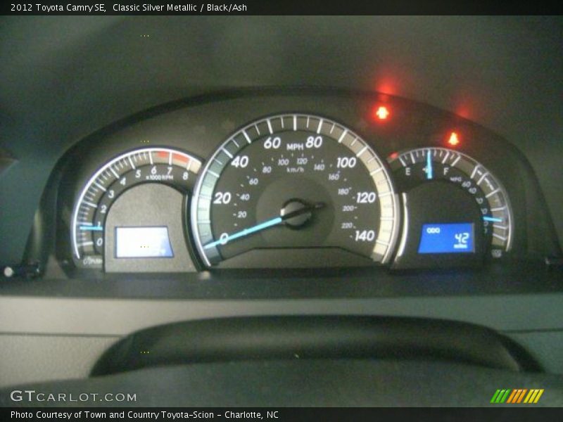 Classic Silver Metallic / Black/Ash 2012 Toyota Camry SE