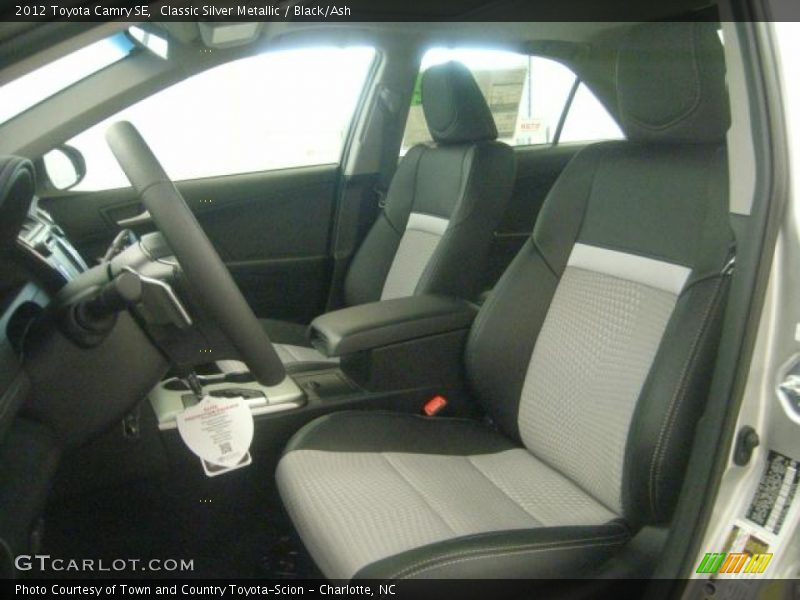 Classic Silver Metallic / Black/Ash 2012 Toyota Camry SE