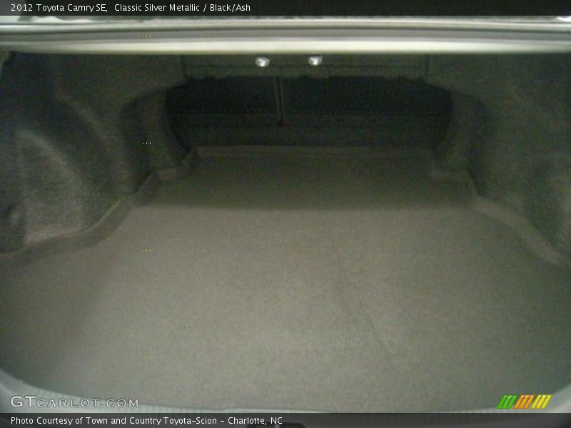 Classic Silver Metallic / Black/Ash 2012 Toyota Camry SE