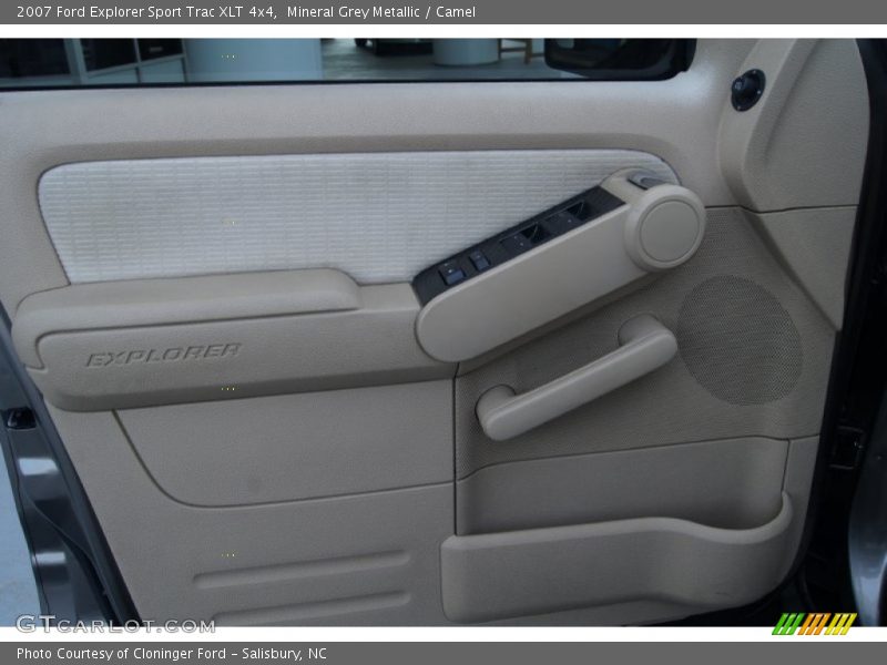 Mineral Grey Metallic / Camel 2007 Ford Explorer Sport Trac XLT 4x4