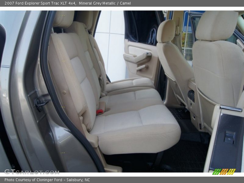 Mineral Grey Metallic / Camel 2007 Ford Explorer Sport Trac XLT 4x4
