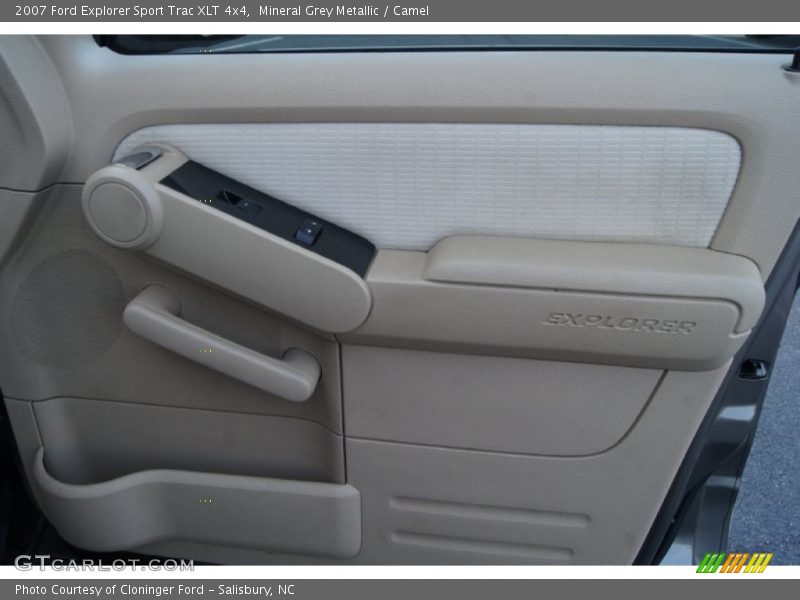 Mineral Grey Metallic / Camel 2007 Ford Explorer Sport Trac XLT 4x4