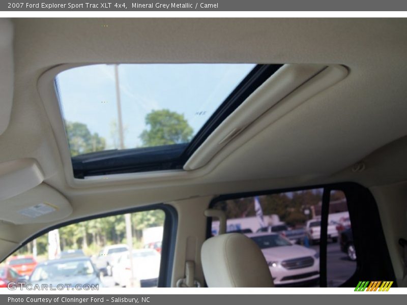 Mineral Grey Metallic / Camel 2007 Ford Explorer Sport Trac XLT 4x4