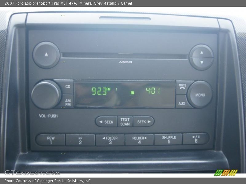 Mineral Grey Metallic / Camel 2007 Ford Explorer Sport Trac XLT 4x4