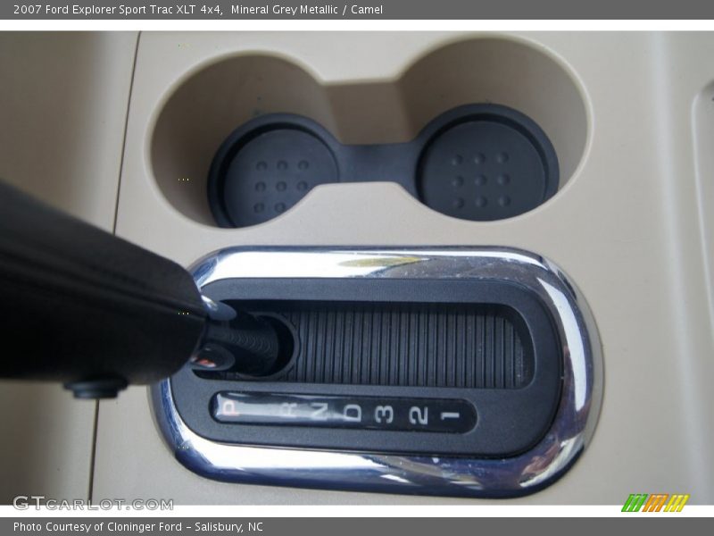 Mineral Grey Metallic / Camel 2007 Ford Explorer Sport Trac XLT 4x4
