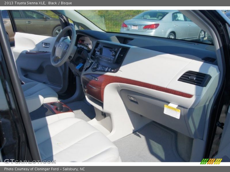 Black / Bisque 2013 Toyota Sienna XLE