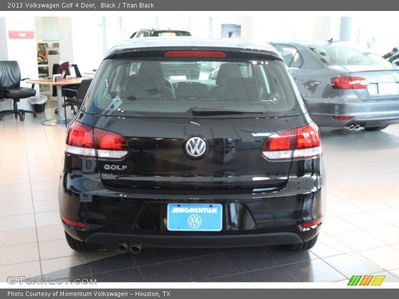 Black / Titan Black 2013 Volkswagen Golf 4 Door