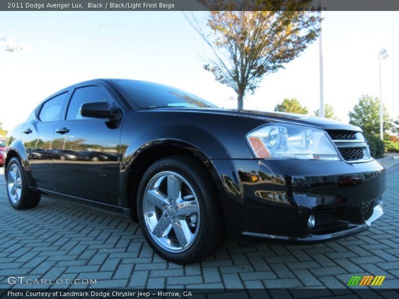 Black / Black/Light Frost Beige 2011 Dodge Avenger Lux