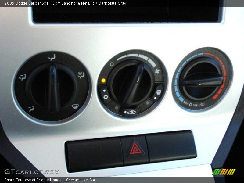 Light Sandstone Metallic / Dark Slate Gray 2009 Dodge Caliber SXT