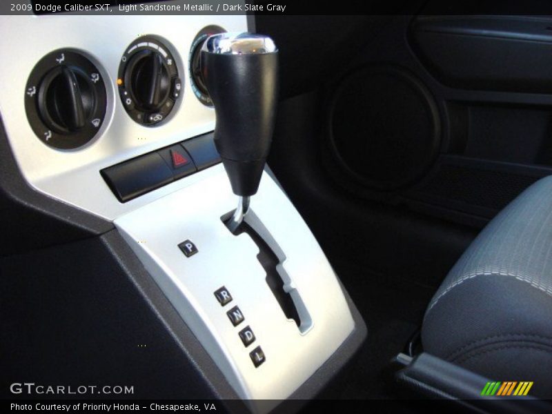 Light Sandstone Metallic / Dark Slate Gray 2009 Dodge Caliber SXT