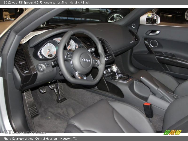 Black Interior - 2012 R8 Spyder 4.2 FSI quattro 