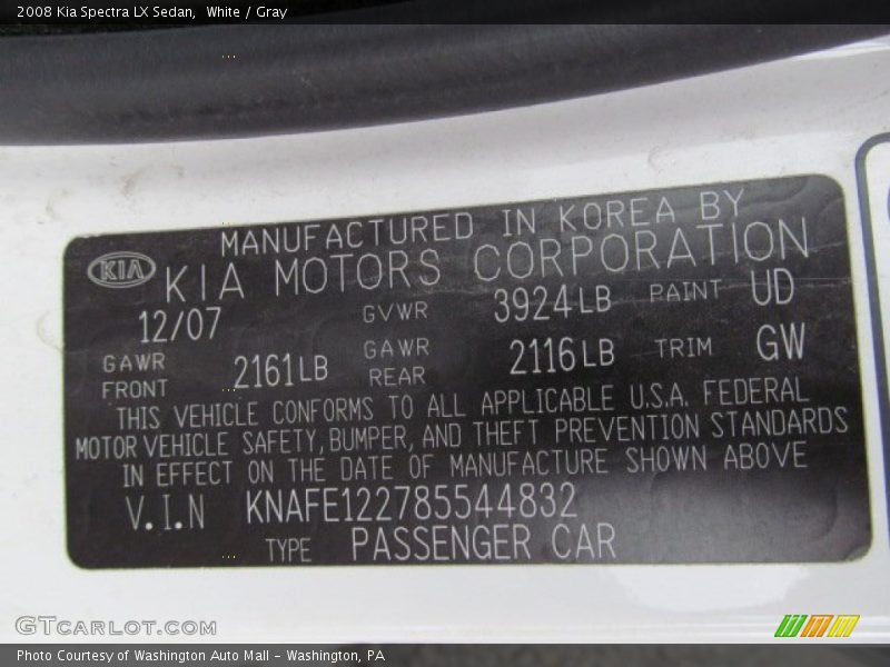 White / Gray 2008 Kia Spectra LX Sedan
